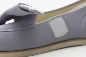 レディースのセレモニースーツを販売